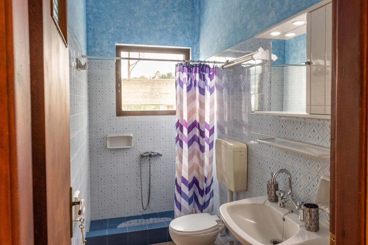 Aristotelis Apartments Vathi  Bagian luar foto