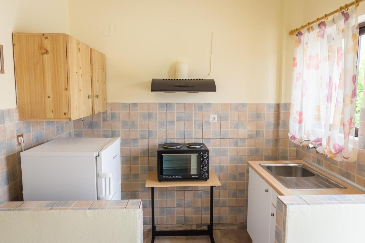 Aristotelis Apartments Vathi  Bagian luar foto